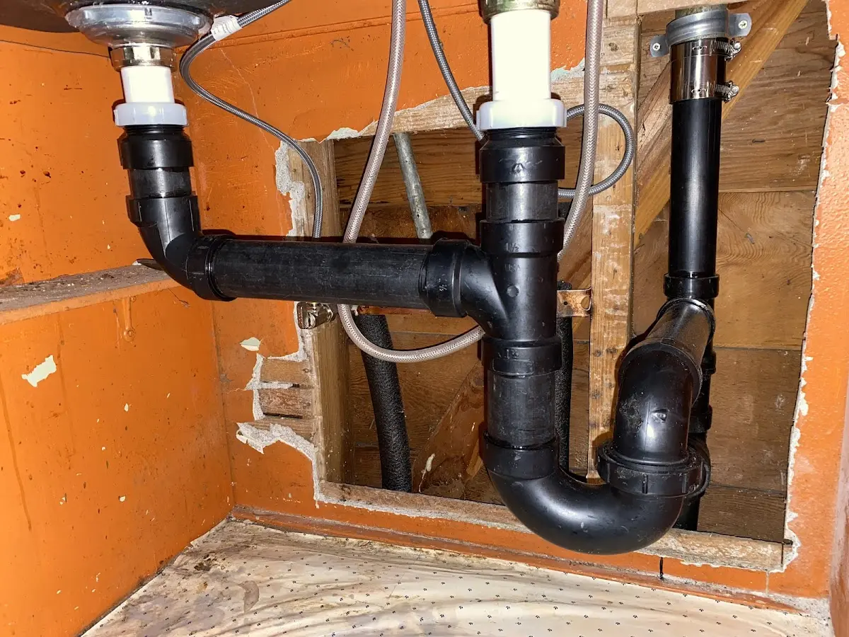 Professional Garbage Disposal Repair equipment and tools on the job in Pullman